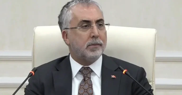 bakan-isikhan-issizlik-son-25-yilin-en-dusuk-seviyesinde-tPk3jPLe.webp