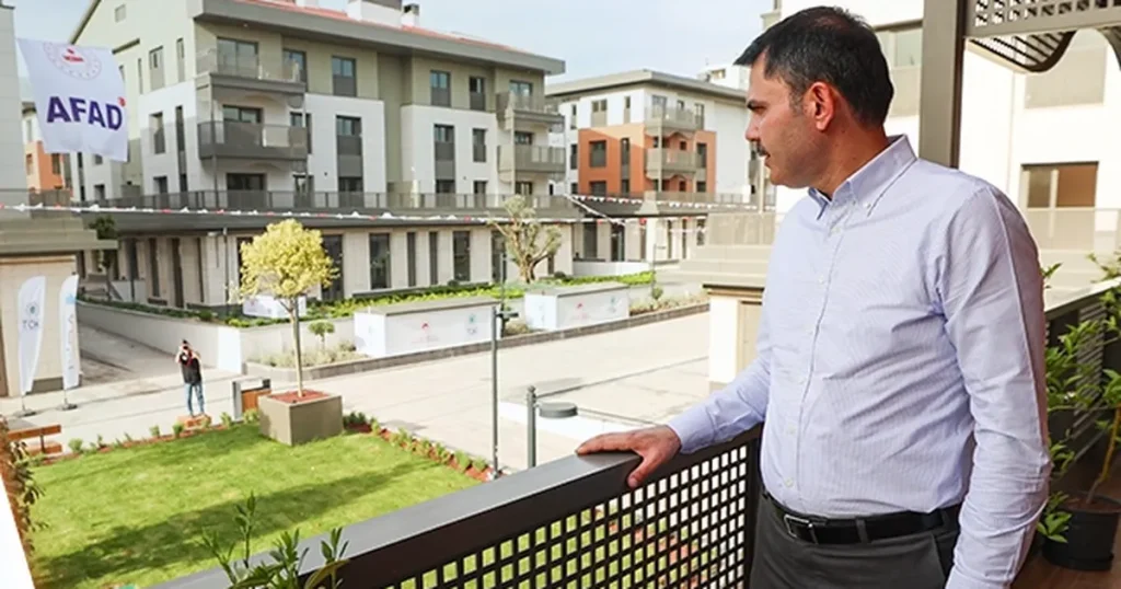 bakan-kurum-250-bininci-konut-haziranda-teslim-edilecek-8gUAe6lx.webp