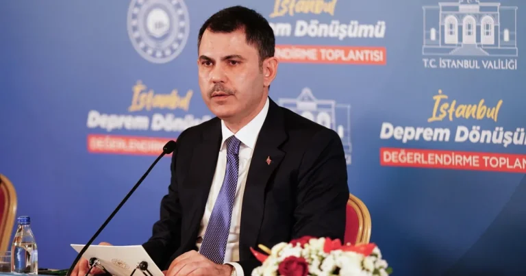 bakan-kurumdan-istanbula-donusum-cagrisi-birlikte-istanbulu-guvenli-hale-getirelim-3P6d17Hb.webp