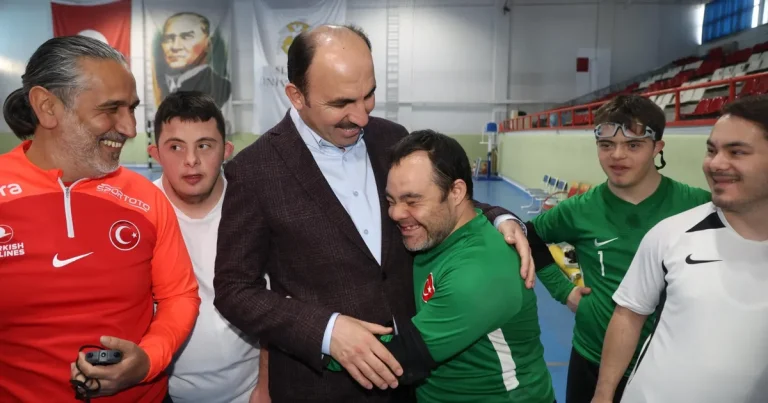 baskan-altya-engelleri-birlikte-asiyoruz-HdMGW7xH.webp