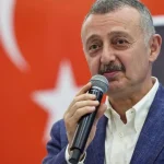 baskan-buyukakin-onlar-konusur-biz-eser-yapariz-NTaYJMQY.webp
