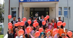 bilecik-pazaryerinde-500-ogrenci-jandarma-komutanliginda-y6RQWalp.webp