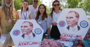 bodrumda-ataturk-ucurtmalari-gokyuzunu-susledi-1pNppywd.webp