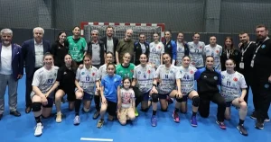 bursa-buyuksehir-belediyespor-rahat-kazandi-mcNEiY2h.webp