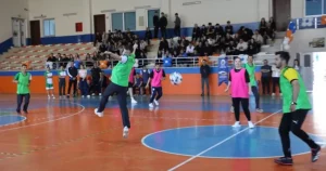 bursa-inegolde-engeller-sahada-asildi-QBfhDeKi.webp