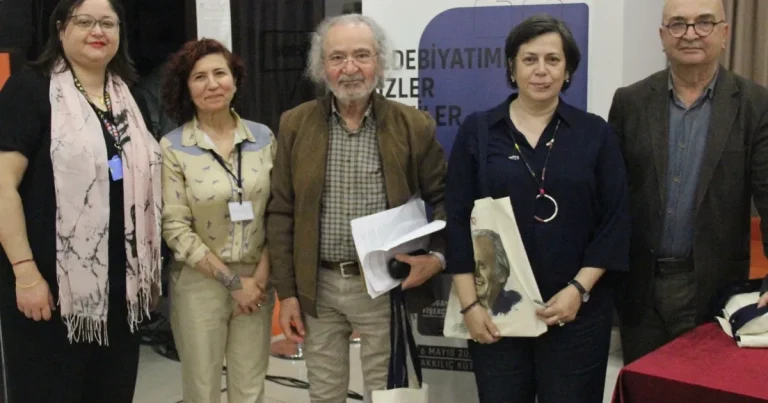 bursa-niluferde-rifat-ilgazin-turk-edebiyatina-katkilari-anlatildi-XFSvpah4.webp