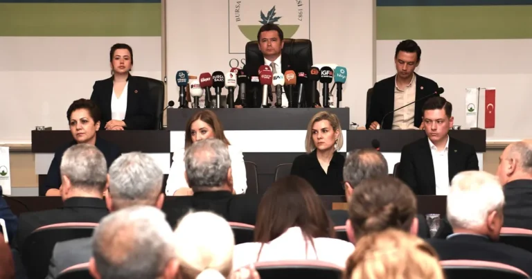 bursa-osmangazide-baskan-aydindan-kentsel-donusum-mujdesi-hzEX9irD.webp