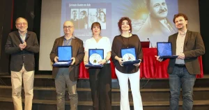 bursada-n-zim-hikmet-siir-odulu-sahibini-buldu-n95hMOkH.webp