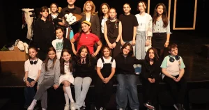 bursada-niluferli-drama-ogrencilerinden-renkli-final-9QCKZbj3.webp
