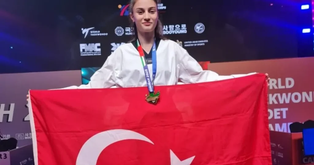 bursali-ogrenci-sena-yilmaz-dunya-sampiyonu-oldu-dTW5C5Hr.webp