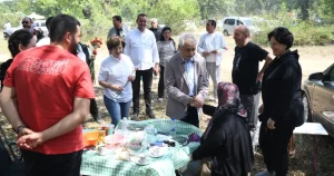 edirne-kesanda-dallik-senlikleri-coskusu-MWy6dKuQ.webp