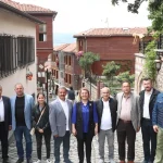 kapancada-soz-sanatin-sahne-sokaklarin-KJ48l49R.webp