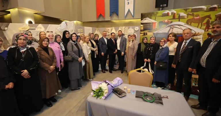 ko-mek-basiskele-ilce-sergisinde-tarim-vurgusu-zqFSwnDQ.webp