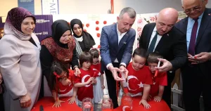 kocaelide-ko-mekin-eserleri-goz-kamastirdi-OmRiLbpf.webp