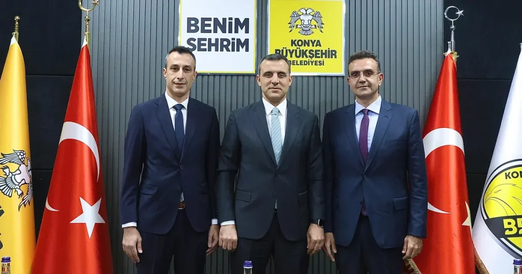 konya-buyuksehir-belediyesporda-yeni-sezon-planlamasi-yapildi-lxxlDZpg.webp