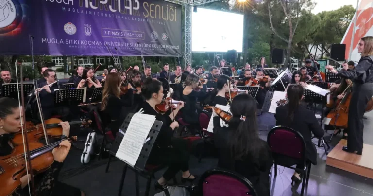 mugla-korolar-senligi-gorkemli-bir-acilisla-basladi-njyyDwNk.webp