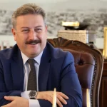 mustafa-palancioglundan-anneler-gunu-mesaji-H1O8yC5r.webp