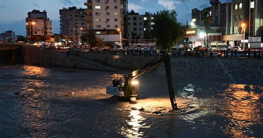 osmaniye-kadirlide-sel-felaketi-bakan-yerlikaya-son-durumu-paylasti-EOTeRDFX.webp