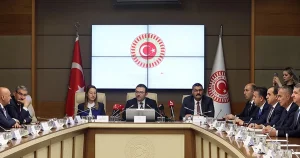 tbmm-komisyonu-kartalkaya-faciasi-icin-bolu-valisini-dinledi-Ogc4pwki.webp